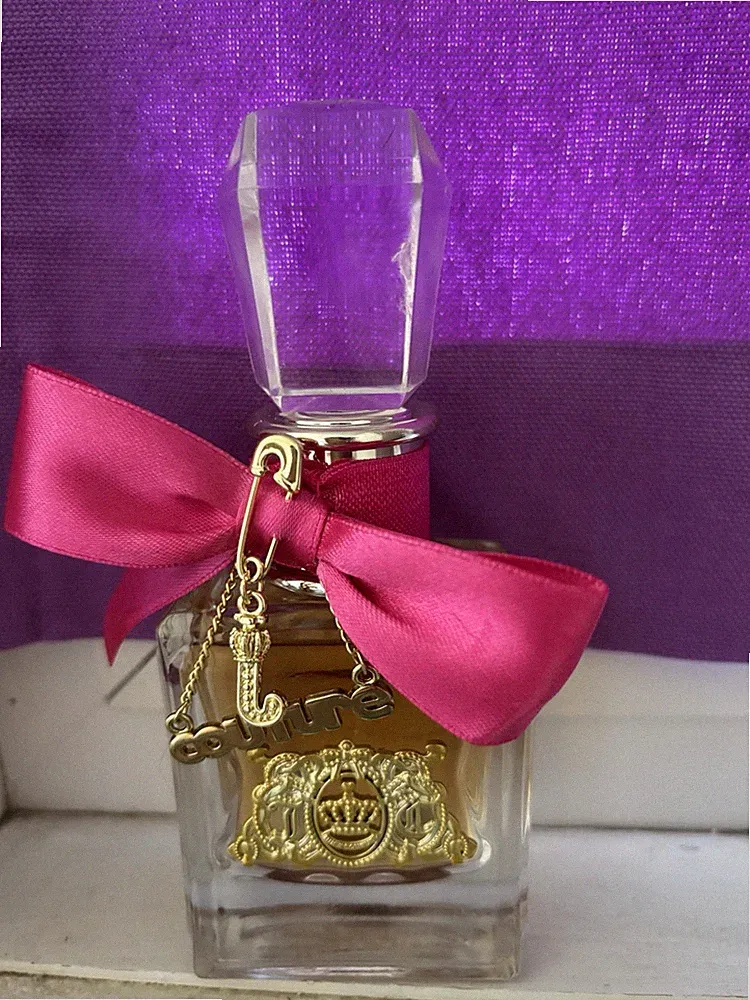 Juicy Couture Viva La Juicy Eau de Parfum Spray, Floral, 1.7 fl oz