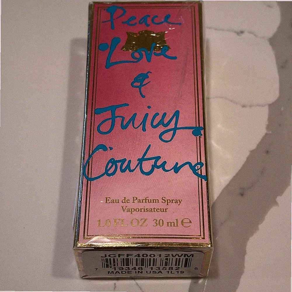 Peace Love And Juicy Couture Eau de Parfum 1oz/30ml Spray Travel Perfume SEALED